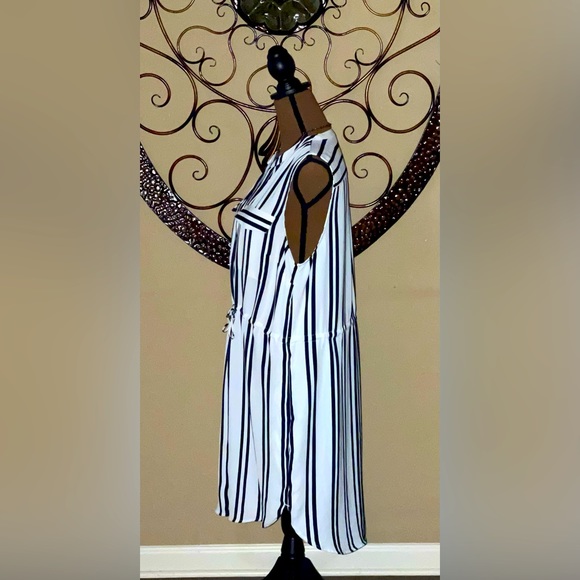 🍃H&M Women’s Dress, Size 12 - Picture 2 of 3